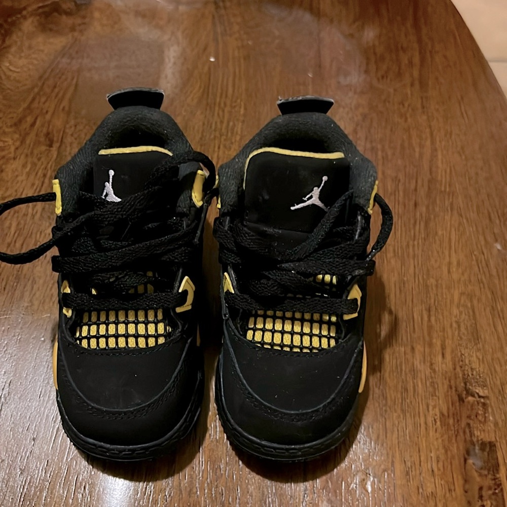 Toddler size 6c